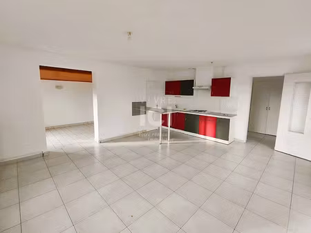 location maison 3 pièces 81.77 m² à thouaré-sur-loire (44470)  932 €