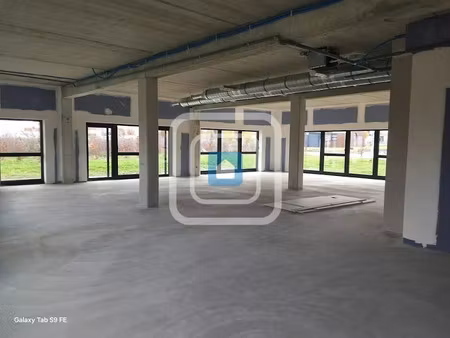 location locaux professionnels 0 pièces 187 m² à sainte-savine (10300)  2 188 €