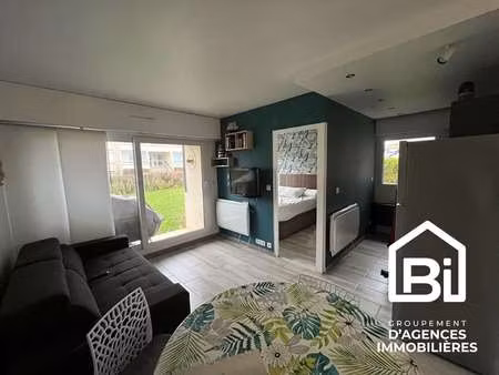 location appartement 2 pièces meublé à courseulles-sur-mer (14470) : à louer 2 pièces meub