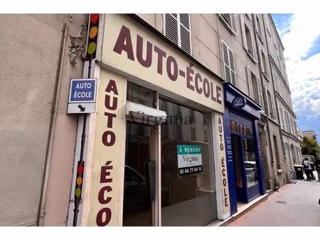 local commercial charenton le pont 3 pièces 42 m2