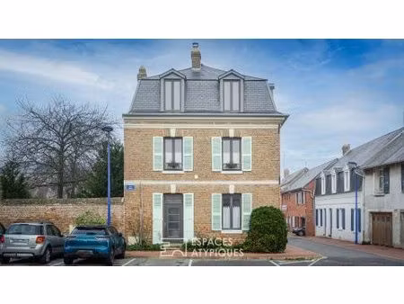 maison bourgeoise rénovée avec cour au coeur du crotoy