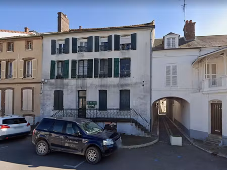 brienon - centre ville immeuble de 4 appartements