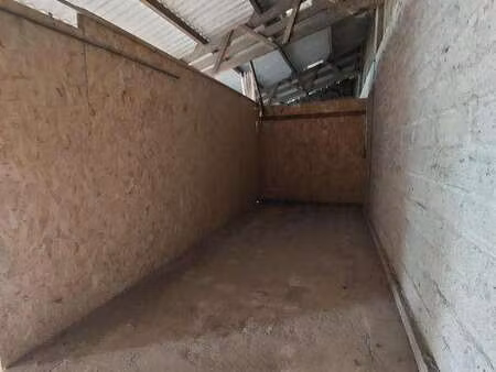 location garage box et parking à sulniac (56250) : à louer / 18m² sulniac