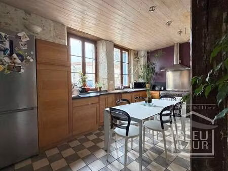 vente maison à sainte-hermine (85210) : à vendre / 137m² sainte-hermine