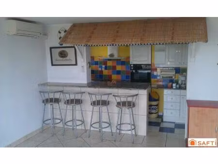 appartement 3 pièces 72m2 - ascenseur et cave - vue sympa