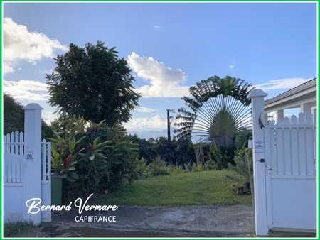 maison vue mer et les saintes - 7 pièces - 4 chambres - 130 m² sur terrain 1000m²