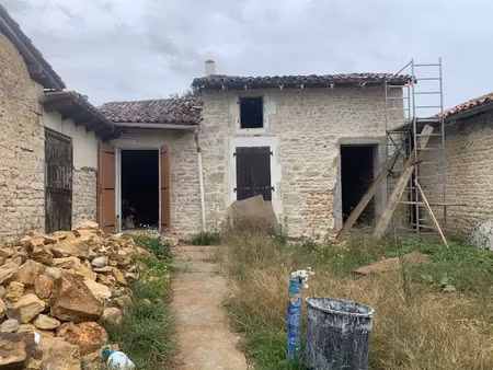 vente maison 2 pièces 41 m² à beaulieu-sur-sonnette (16450)  15 000 €
