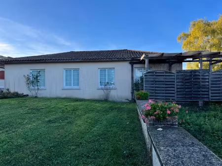 vente maison 1 pièce 120 m² à les essards (16210)  75 936 €