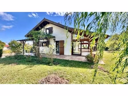 maison de luxe en vente à neydens  france