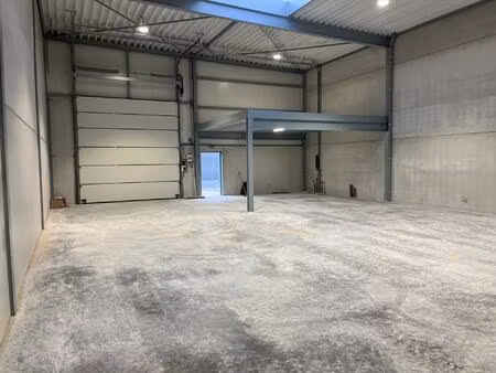commercieel te huur in ranst