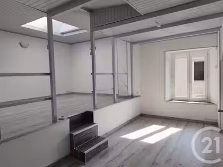 à louer appartement 48 5 m² – 360 € |lignéville