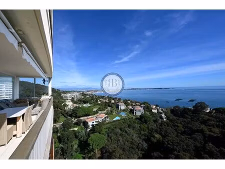 à vendre — appartement de prestige de 124 m²  entierement meuble — cannes — vue...