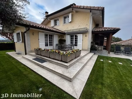 maison de caractère de qualité à douvaine