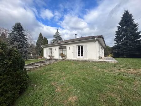 vente maison 4 pièces 110 m² à montemboeuf (16310)  137 800 €