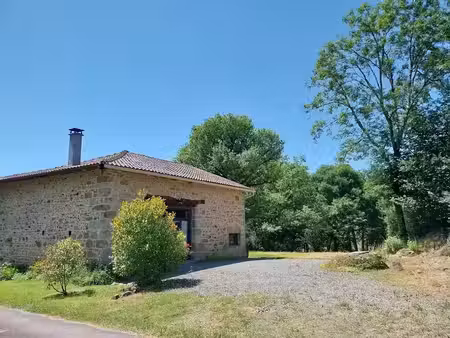vente maison 2 pièces 160 m² à genouillac (16270)  137 800 €