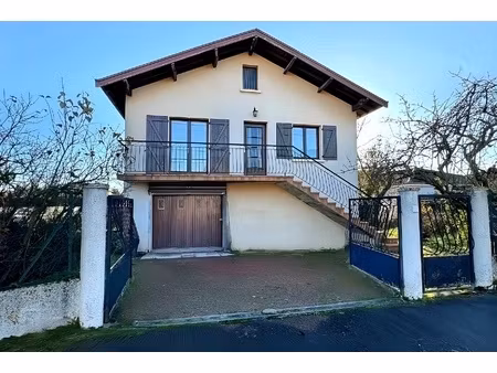 maison 6 pièces - 102 m²