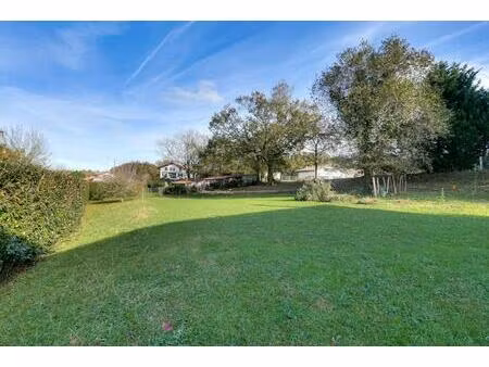 achat terrain 1 085m² st pee sur nivelle 64310