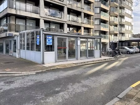 uiterst gunstig gelegen horecazaak/handelspand