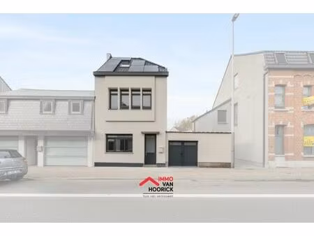 instapklare woning - 6 zonnepanelen.