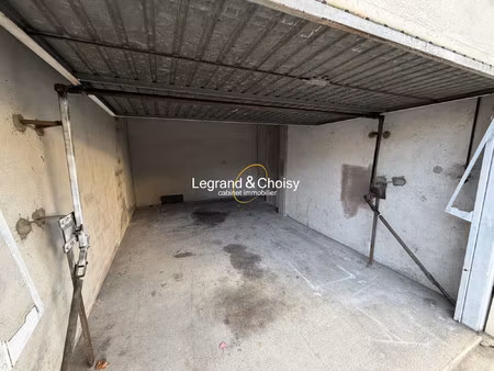 garage rue des cognassiers