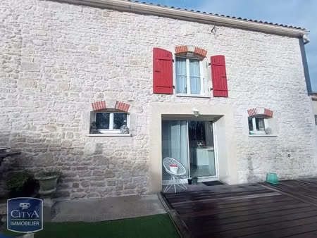 maison à vendre 7 pièces 170 m² - ardillières (17) - 277 000€