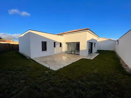 vente maison 4 pièces  116.00m²  saint