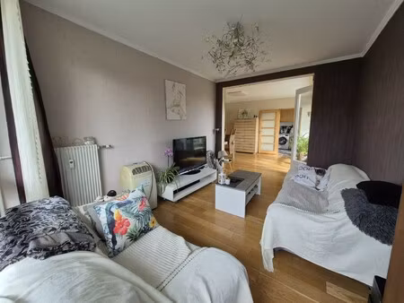 location appartement 3 pièces 80m² valenciennes 59300