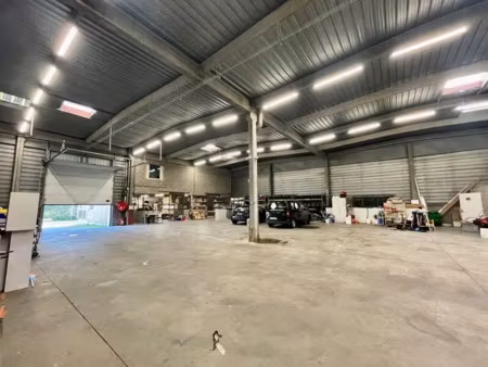 vente local d'activités petit couronne 76650