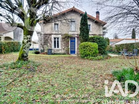 vente maison à ruelle-sur-touvre (16600) : à vendre / 106m² ruelle-sur-touvre