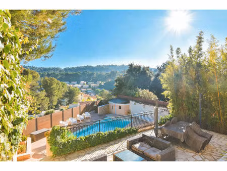 vente maison 4 pièces 127m2 carnoux-en-provence 13470 - 635000 € - surface privée