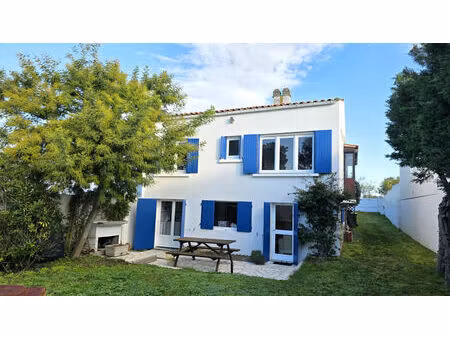 vente maison 9 pièces 189m2 la brée-les-bains 17840 - 543000 € - surface privée