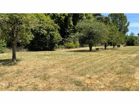 achat terrain 1 010m²