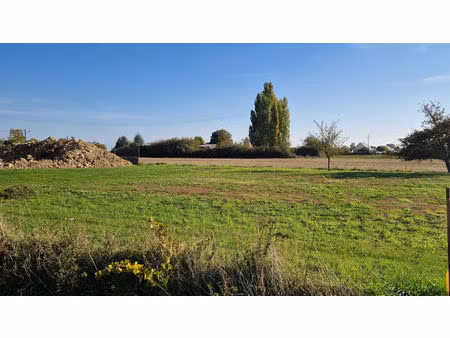 achat terrain 772m²