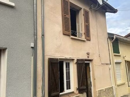 maison de village mitoyenne à rénover