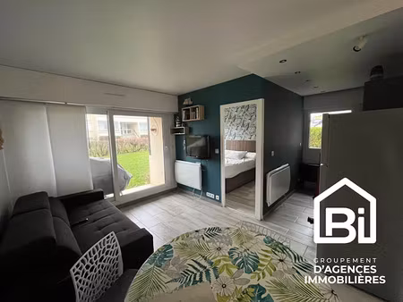 location meublée appartement 2 pièces 33.52 m² à courseulles-sur-mer (14470)  615 €