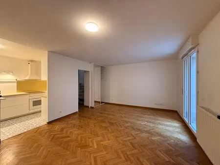 maison de 5 pièces de luxe en location à levallois-perret  france