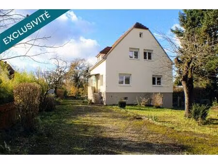 maison rénovée avec grand jardin sans vis à vis.