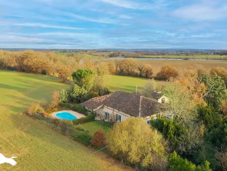 vente maison 6 pièces 160 m² à monferran-savès (32490)  498 750 €