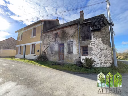 2 maisons attenantes et jardin dans un hameau