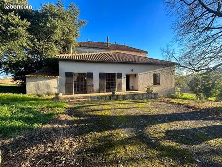 maison à rénover  3 chambres et jardin