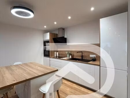 maison de ville 3 pièces 110 m²