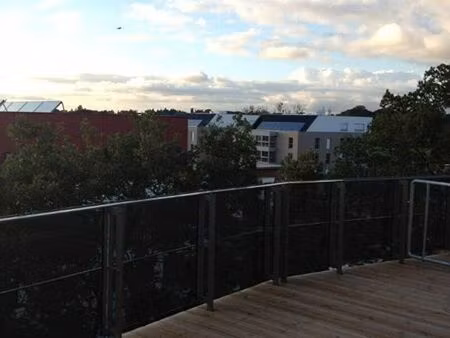 duplex 5 pièces 106 m²