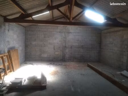 location dépôt pour stockage