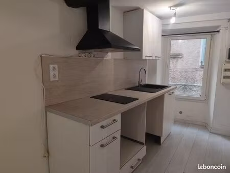 studio 1 pièce 25 m²