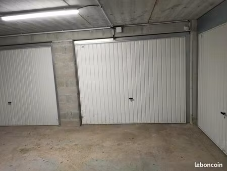 garage/box 25 m² montbeliard