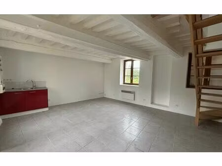 location maison  57.41 m² t-3 à remy  650 €