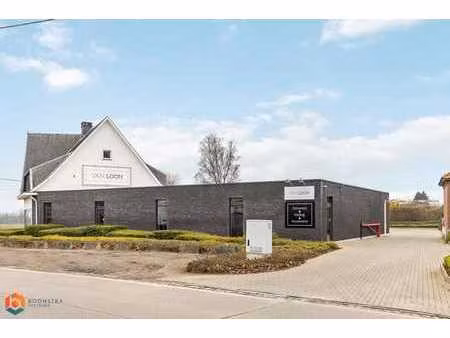 handelspand op toplocatie met grote visibiliteit en veelz...