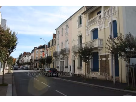 vente appartement 180 m² à vichy (03200)  284 900 €