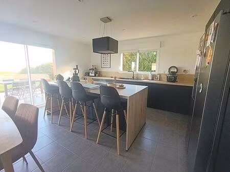 sh square loire haute-loire