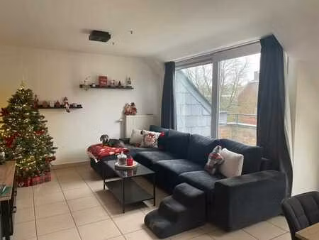 en attente de la signature du bail - lumineux duplex-centre